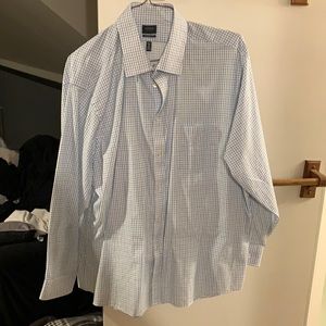 White with blue stripes classic fit 2x 18 1/2 collar